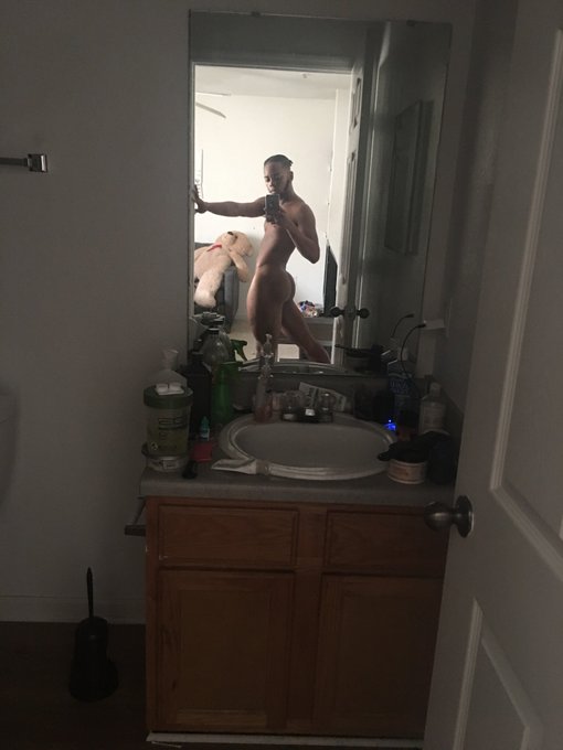 Watch ✨The Gold Room✨'s leaked NSFW photo on TwXstars