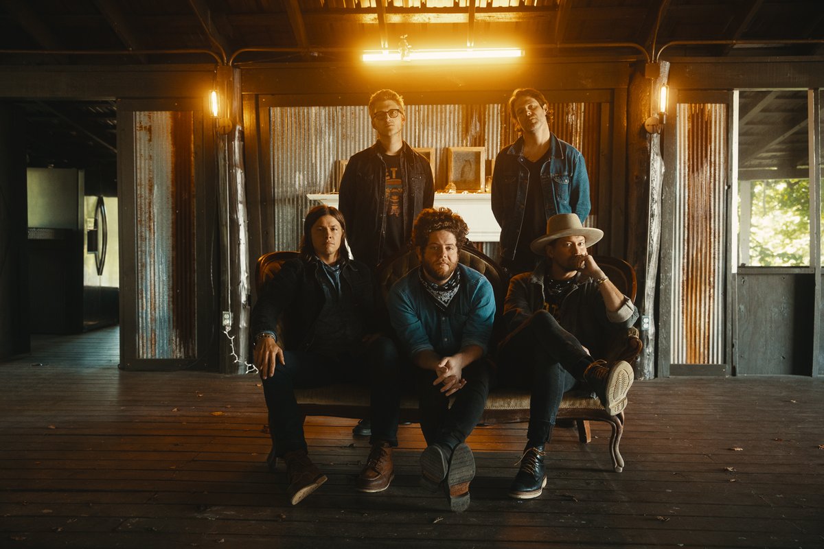FathomEnt's tweet photo. #NEEDTOBREATHE #IntoTheMystery is a documentary of GRAMMY® Award-nominated band @NEEDTOBREATHE's journey in creating their new album while quarantined in a historic house-turned-recording studio in remote Tennessee in fall of 2020. In theatres Nov 3 only. https://t.co/Wu9Sbq0LyJ https://t.co/mpAYK2wJbe