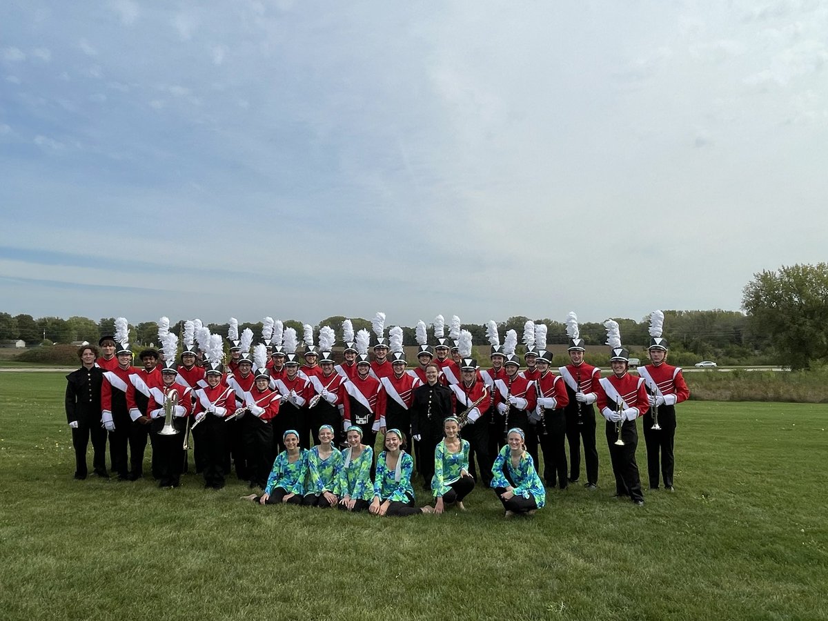 CFHSBand's tweet photo. Thank you, seniors, for stepping up this year and leading by example. You committed to putting on an excellent show, you were mentors to all the new marchers, and you were outstanding musical leaders. 

Bravo, Class of ‘22! #Seniors2022 #TigerPride https://t.co/gnmqOjIJft