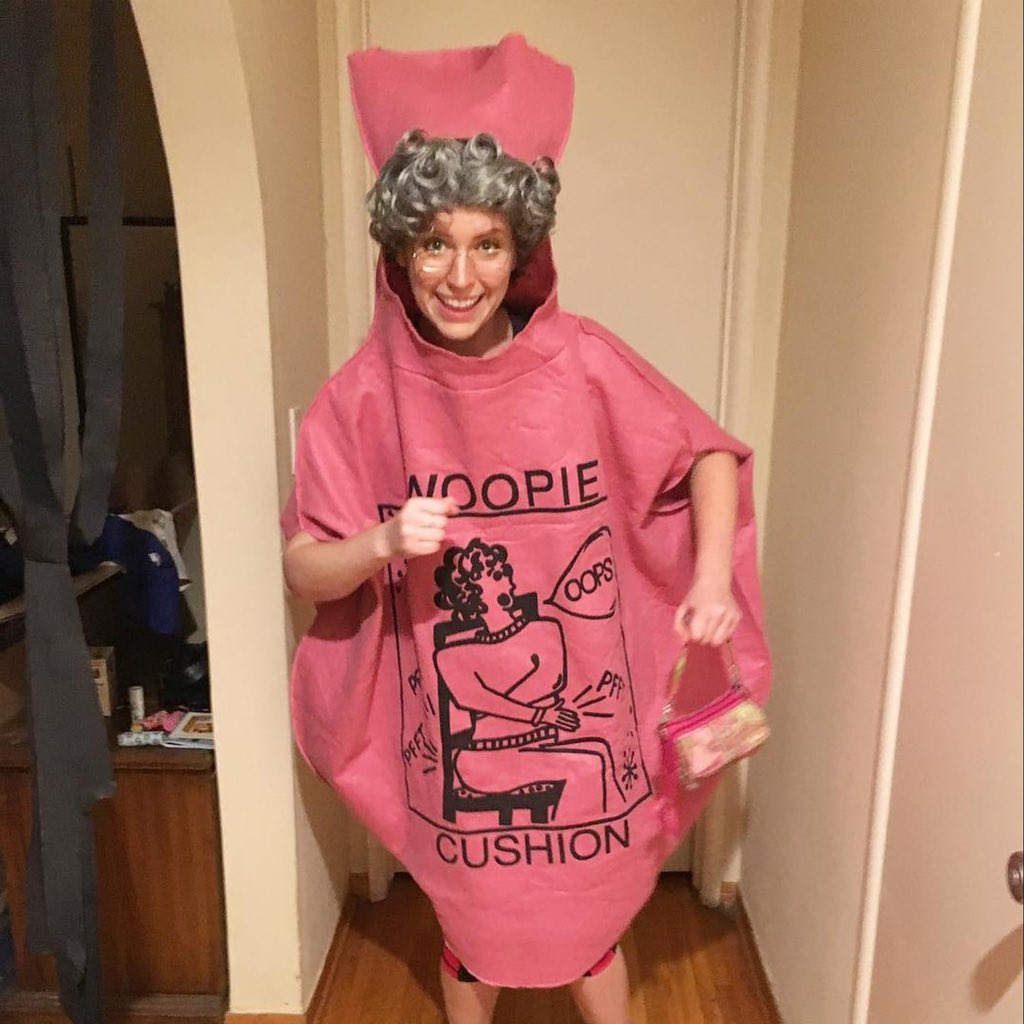 REbr0's tweet photo. The people who make a MOCKERY of ALL HALLOWS EVE (aka HALLOWEEN) are going to be among the first that the Dark Lord, Satan, shall punish upon the fires and flames of eternal damnation…… https://t.co/d94hggcAp3