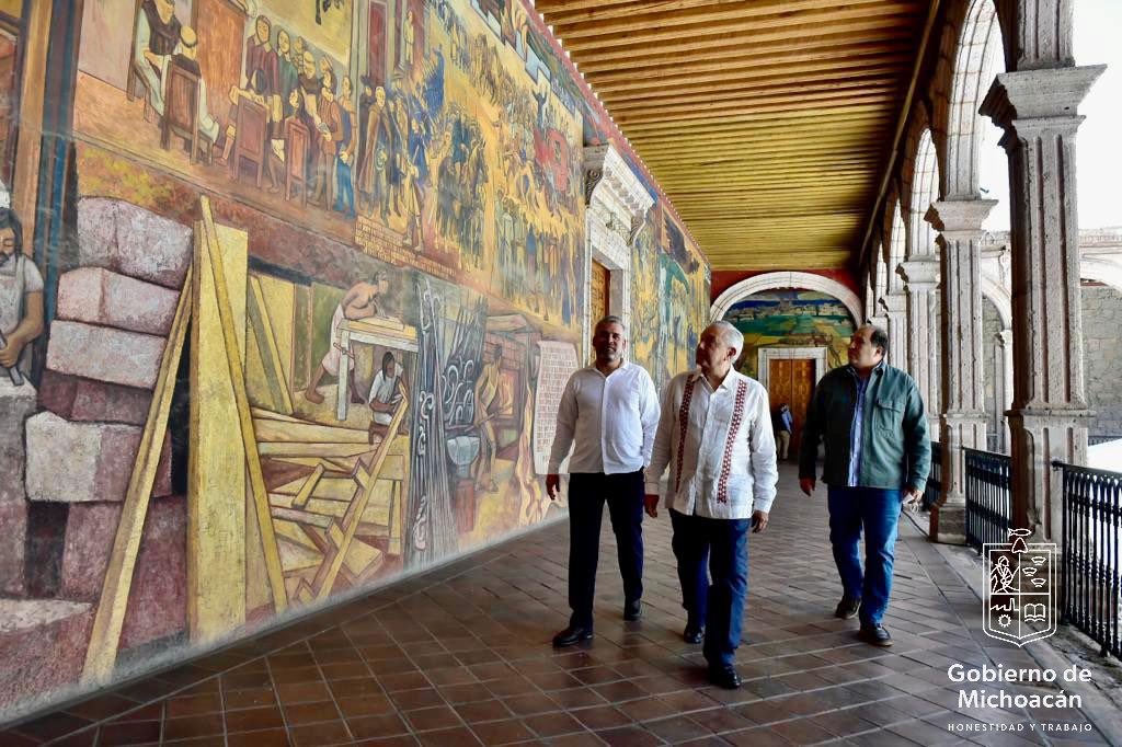 GobMichoacan's tweet photo. 📸 #FOTOGALERÍA | Agradecemos el histórico respaldo del Gobierno del presidente @lopezobrador_ para consolidar la justicia social en Michoacán. #HonestidadyTrabajo https://t.co/zrAhstsMAe