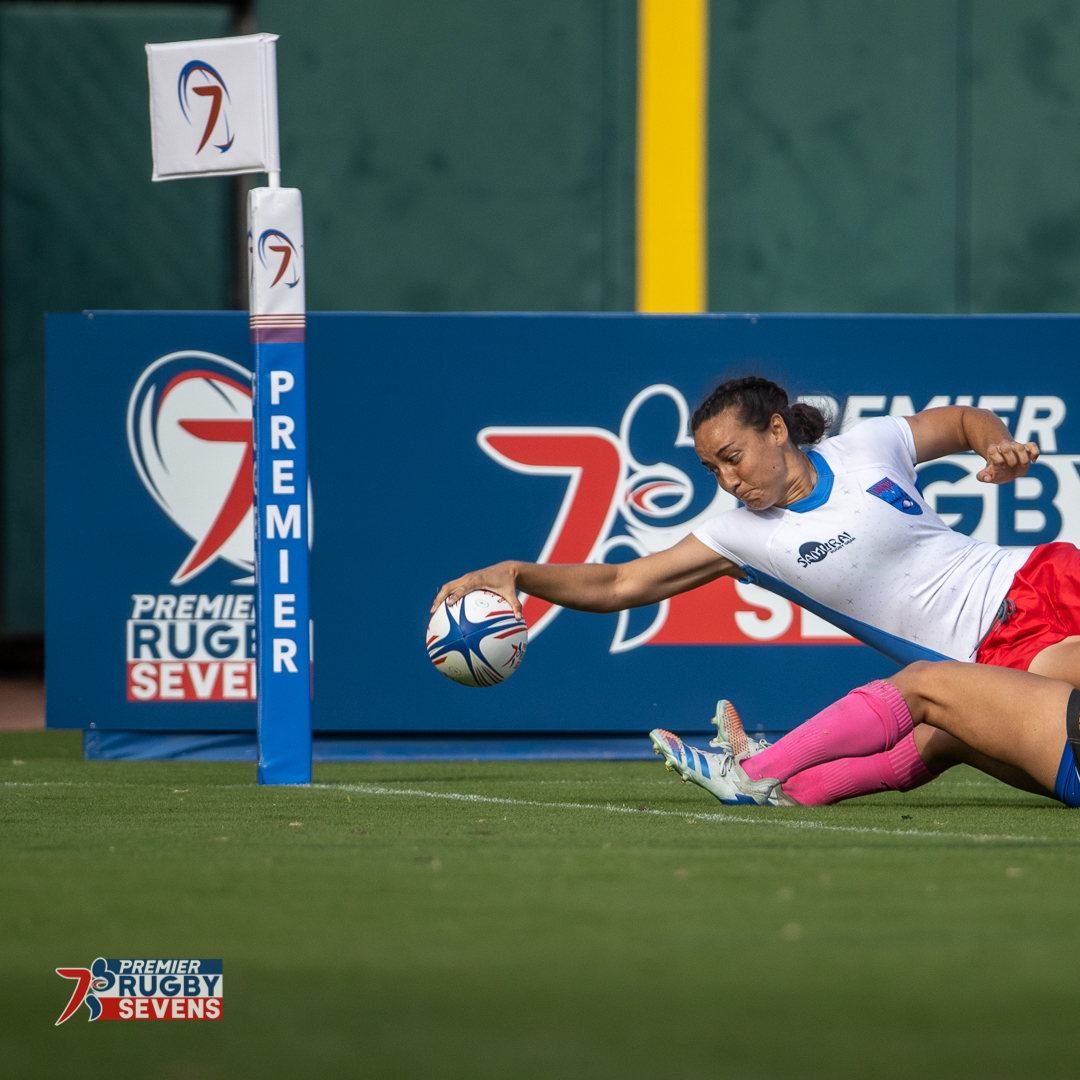 prsevens's tweet photo. The Loonies are your 2021 PR7s Women's Inaugural Champions! 

Congrats @looniespr7s 🥳 🏆 🏆 https://t.co/84XCnhMuCN