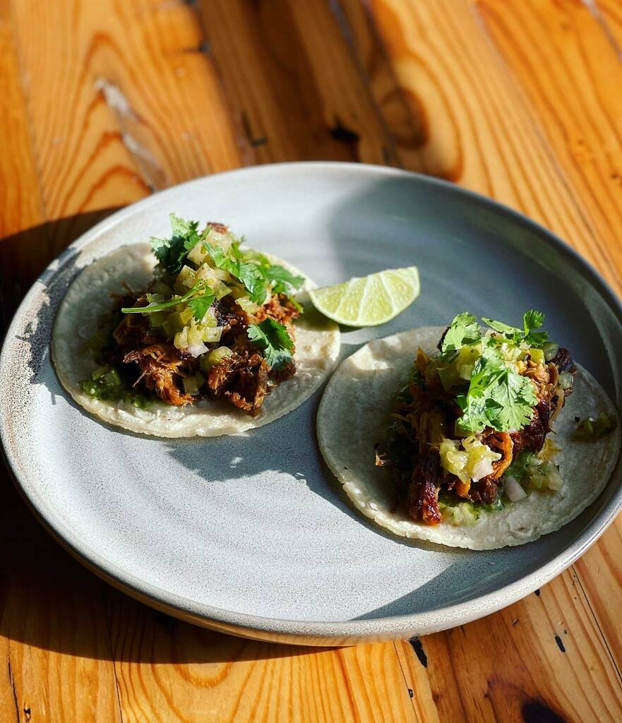 tazzakitchen's tweet image. Have you been by to try our new pork + braised short rib tacos yet? Let us know your thoughts!!!! 

#tacolife #braisedshortribs #braisedpork #quesofresco #baja #mexico #rva #raleigh #cary #sodacity #tazzakitchen