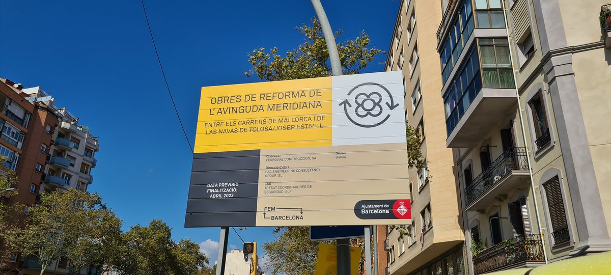 silviacasorran's tweet photo. A #LaMeri seguim reduint l'espai dedicat al cotxe per retornar-lo a les persones, a la #biciBCN i al verd. Necessitem ciutats resilients.
#SuperillaBarcelona
@Bcn_SantMarti @BCN_Ecologia https://t.co/Hzq2wuV2DW
