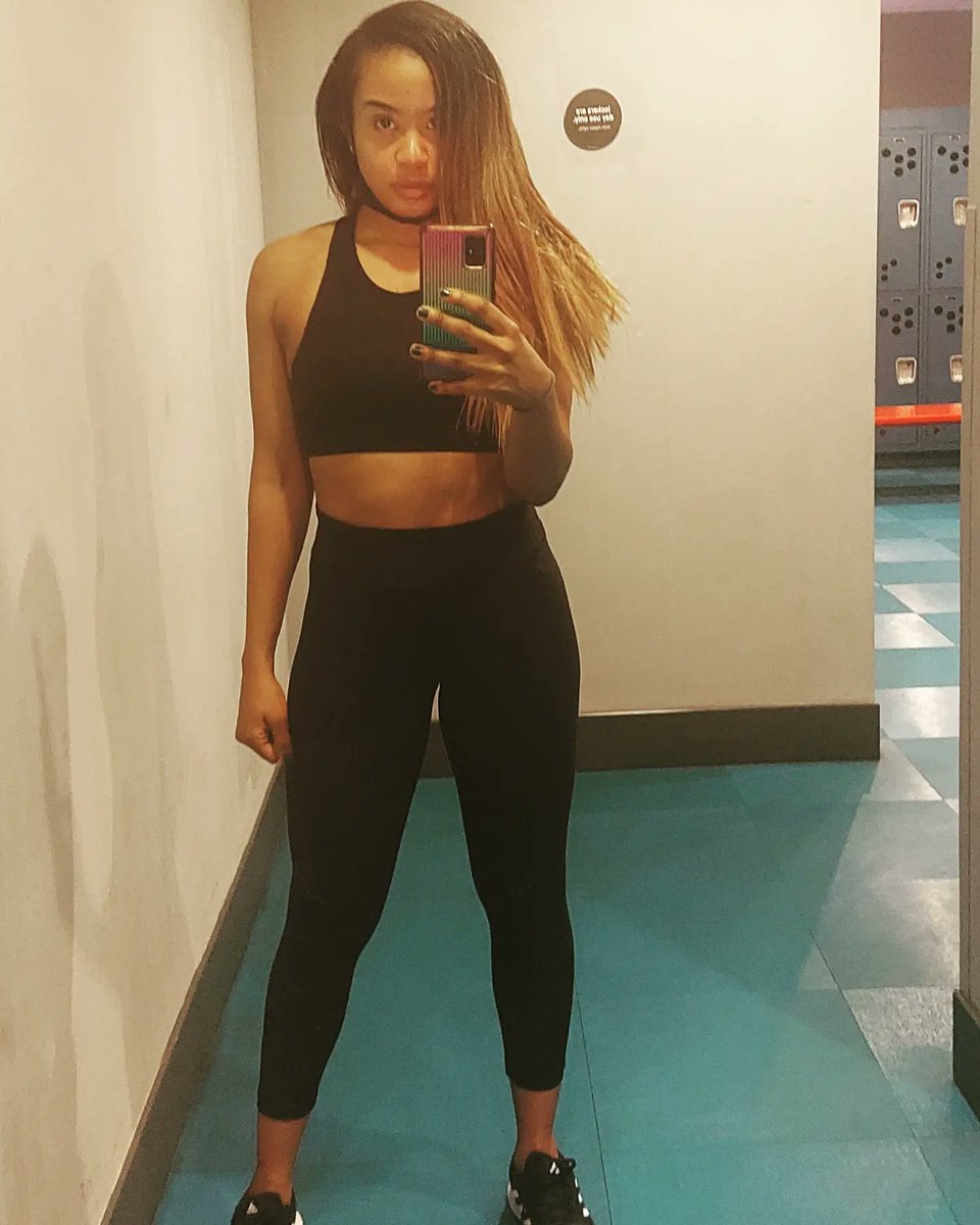 IAmTraceyR's tweet photo. The look of determination...💪🏾❤
#fitness #fitnessgoals #journey #lifegoals #toned #bodygoals #fitnessmodel #actress #lifestyle #Caribbean #afrohispanic #gymrat #workout #workoutlife #fitnation #positivity #mindset https://t.co/YZ6982z0GW