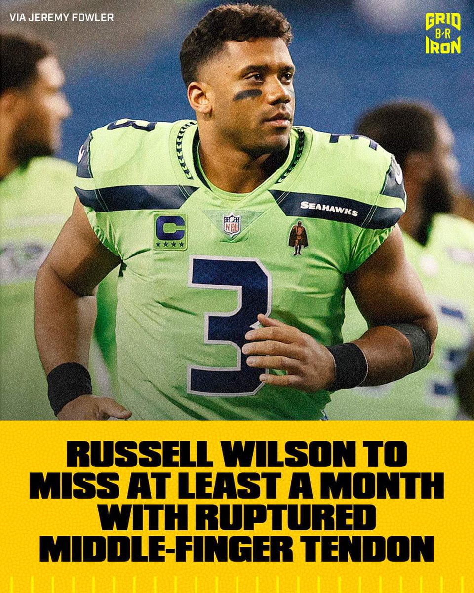 Fanaticthree's tweet photo. Tough break for @Seahawks https://t.co/2GjfZZ5yZG