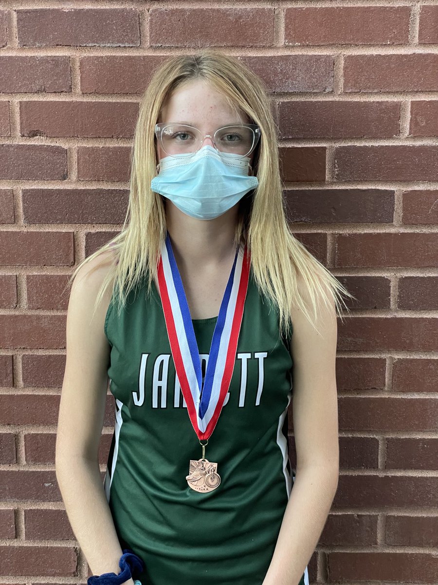 So much improvement shown by the Jarrett XC TEAM from day one to All City!!!  Congrats to Holly for a Top 15 finish!!!  #JarrettPride ⁦<a href="/JarrettTrojans/">Jarrett Trojans</a>⁩