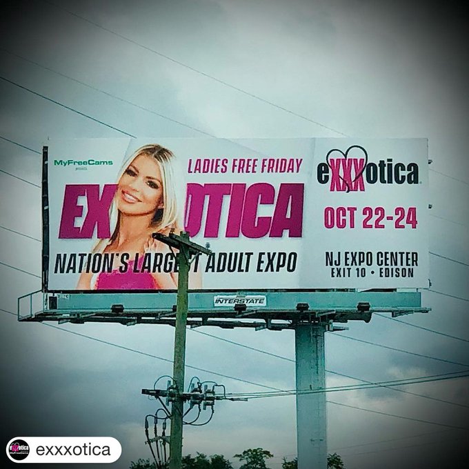 Beyond honored to see my face so big! THANK YOU @EXXXOTICA! Two more weeks! https://t.co/SVXB9adOTn<a href="/tag/asswedneday"class="tags"><span>#asswedneday</span></a>