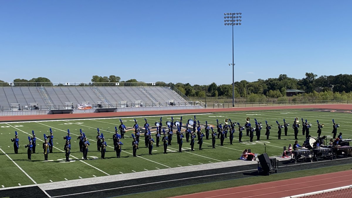 AHHSBand's tweet photo. Check out the Spirit of the Hill's performance today at the Springtown marching contest! Way to go Jackets! #ayyyheights

📹: https://t.co/tDWagFiGrL https://t.co/KddnD6JtX0