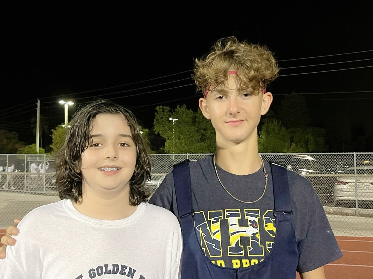 NaplesHighBand's tweet photo. Friend and mentor on and off the field.  A mentor is someone who allows you to see the hope inside yourself.  - Oprah Winfrey 🎼🎺 #friends #mentor #hope #band #music #someonetolookupto https://t.co/e047khpFza