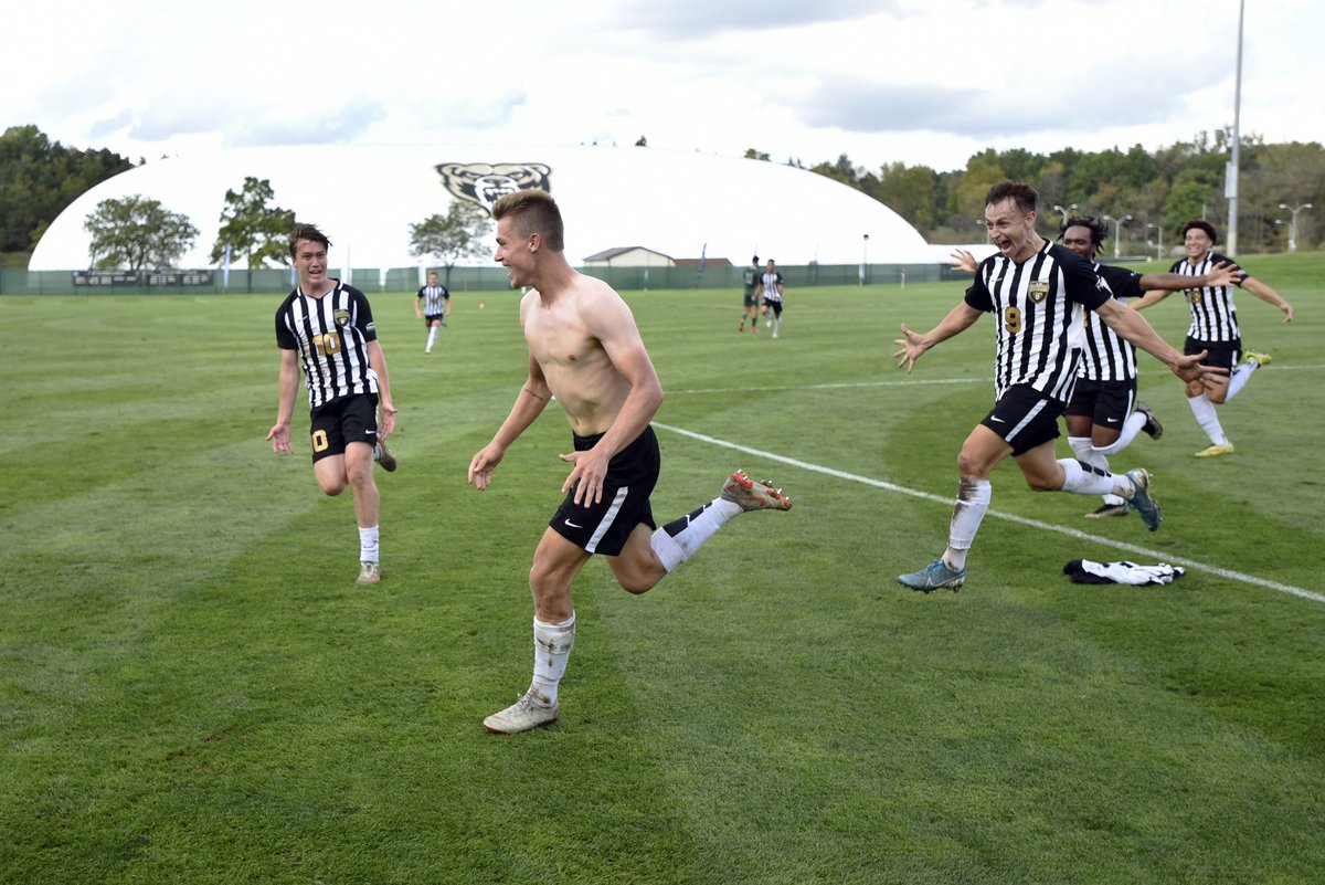 OaklandMSOC's tweet photo. A M A Z I N G ⚽️❤️

📸 Credit: Jose Juarez https://t.co/0rSC7RInvx