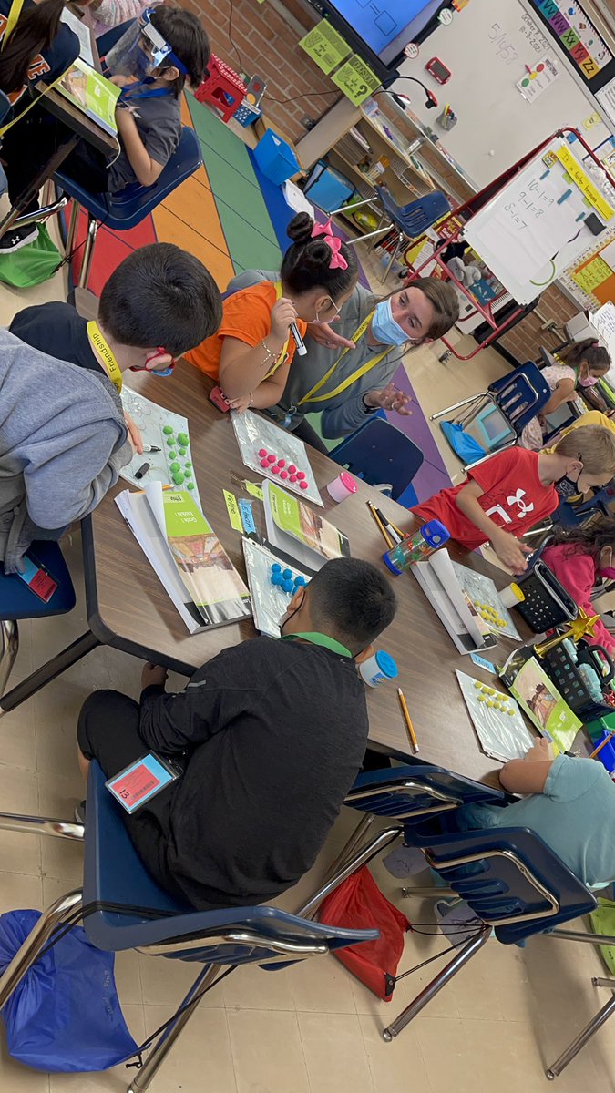 JAS_teach's tweet image. My student teacher, Ms. Fischer, is doing such an amazing job with our firsties this year! It’s really a joy to watch her learn, grow, and teach these little people @WorshamES_AISD #AldineForward #ACElevelup