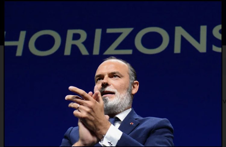 « Pour une nouvelle offre politique »     Rejoignez nous pour incarner une Nation qui regarde loin ! #EdouardPhilippe #Horizons                  <a href="/EPhilippe_LH/">Edouard Philippe</a> <a href="/ChristopheBechu/">Christophe Béchu</a> <a href="/HorizonsLeParti/">Horizons</a> <a href="/AvecEPhilippe/">Avec Édouard Philippe</a> #JeunesHorizons49