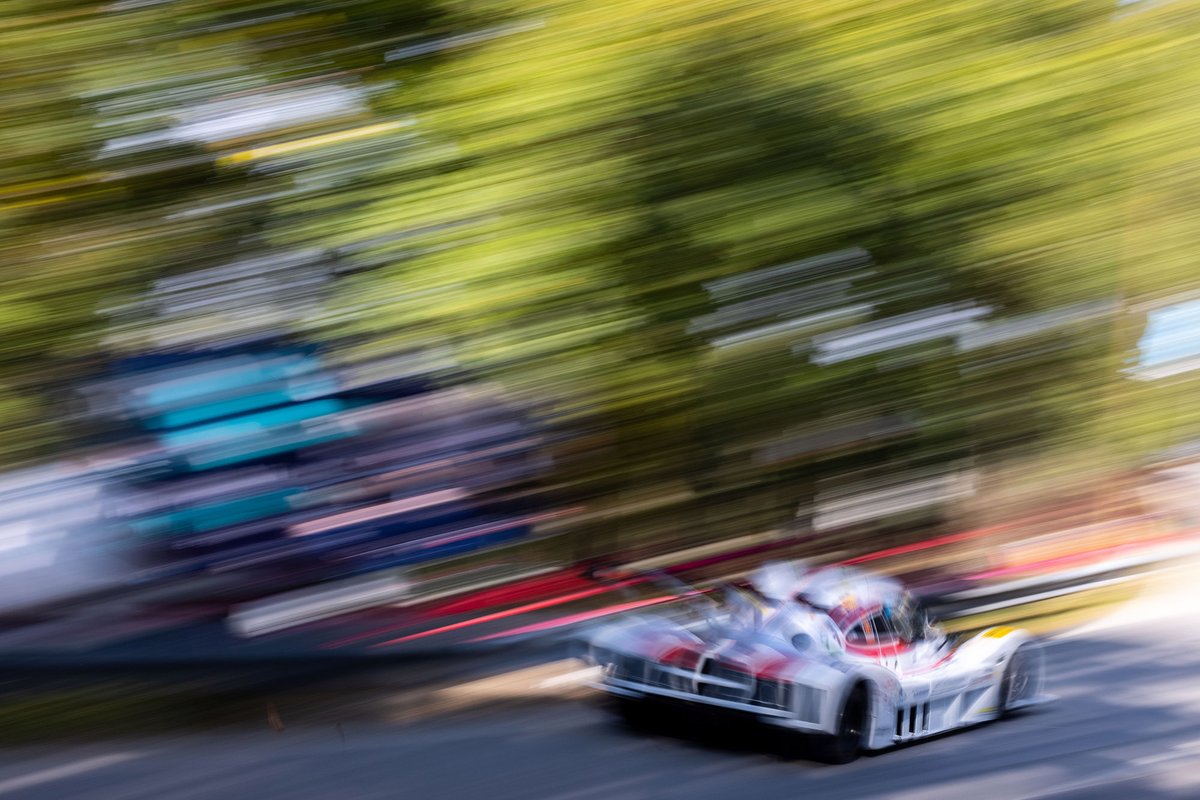 fia's tweet photo. #FIAMasters - Day 1 of track action at the 2021 FIA Hill Climb Masters in Braga. Three practice sessions held today. Check out some of the best pictures 🇵🇹⬇

#Hillclimbracing #Motorsport #Braga

https://t.co/68pn2YY9gm https://t.co/kyBAfY283Y