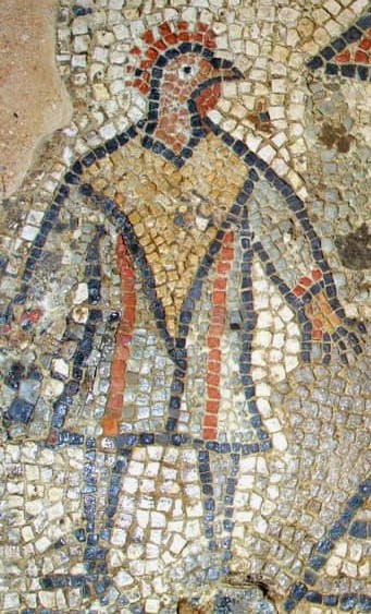 DrFrancisYoung's tweet photo. My latest theory about the @BradingVilla Chickenman: he was the guy paid not nearly enough to dress as a chicken to promote the Isle of Wight branch of that chicken shop they recently found at Herculaneum #itsallmakingsense π https://t.co/0yNeAKnA9L