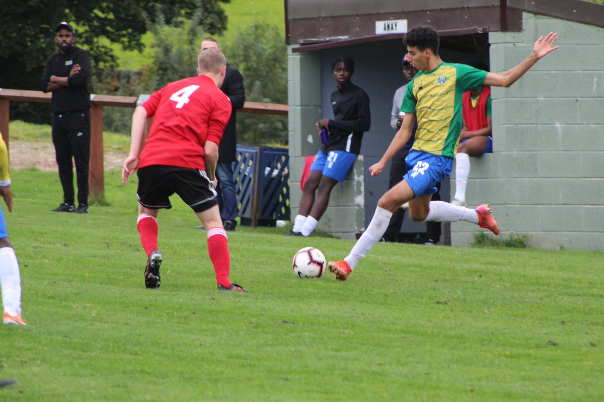 SheffieldTownFC's tweet image. FT 

@HepworthUnited 0  2 STFC 

Good 3 points away from home, great teamwork and performance from the boys.

#STFC