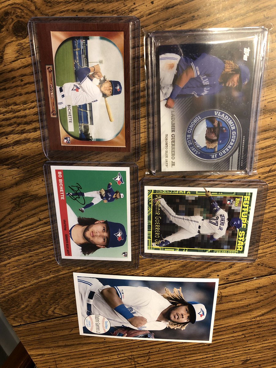 todd_packer1's tweet photo. Bo Bichette and Vlad Jr RC lot(5)
Take all 5 for $20 shipped https://t.co/7JMMim8n3a