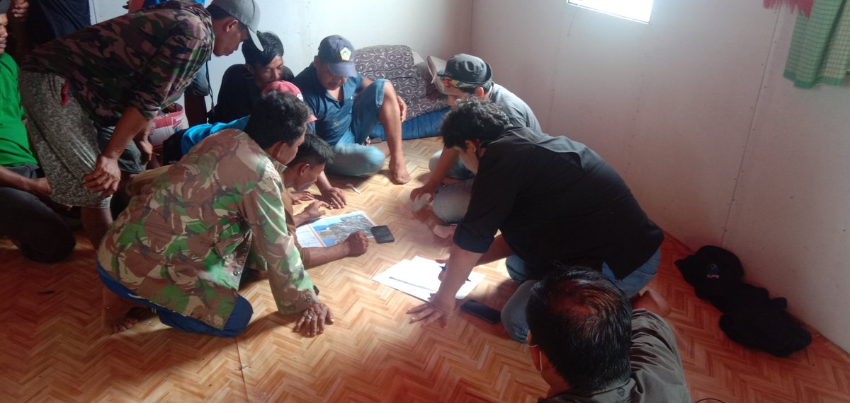 Erwansa7's tweet photo. Rabu (6/10/2021), Erwansa,  Luhkan Kutai Kartanegara, di hamparan tambak pokdakan berkah bersama dan perangat jaya mandiri, kegiatan fasilitasi izin perhutanan sosial bagi pembudidaya ikan (hari ke 3), pengambilan titik koordinat tambak. 
#giatluhkansatminkaltegal 
#Luhlapor https://t.co/84B5lPp3j7