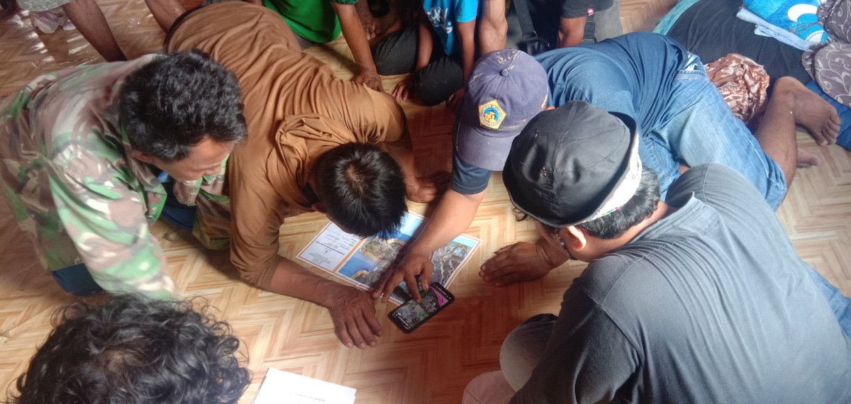 Erwansa7's tweet photo. Rabu (6/10/2021), Erwansa,  Luhkan Kutai Kartanegara, di hamparan tambak pokdakan berkah bersama dan perangat jaya mandiri, kegiatan fasilitasi izin perhutanan sosial bagi pembudidaya ikan (hari ke 3), pengambilan titik koordinat tambak. 
#giatluhkansatminkaltegal 
#Luhlapor https://t.co/84B5lPp3j7