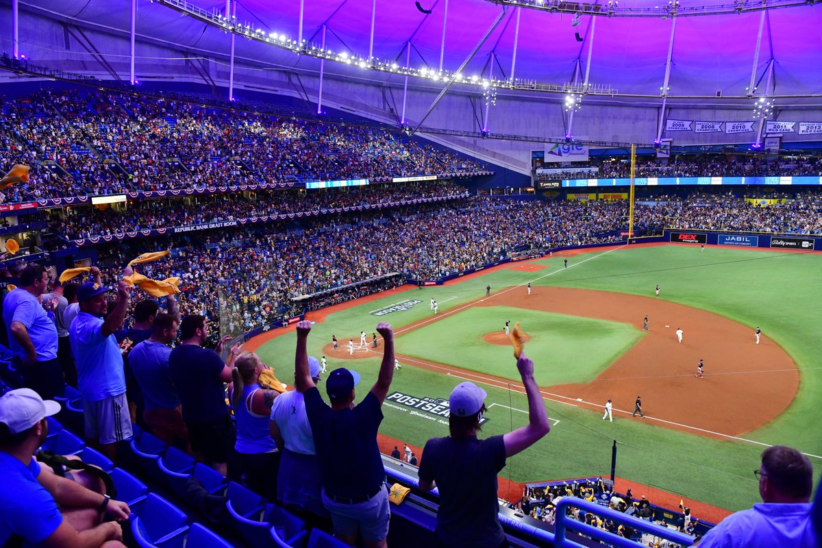 MLBONFOX's tweet photo. “We’ve concluded that it’s next to impossible that full-season baseball can succeed in Tampa Bay today.”

Tampa Bay Rays president Brian Auld says the team has plans of splitting future seasons between Tampa Bay and Montreal, via @Sportsnet https://t.co/B1tzodrvI4