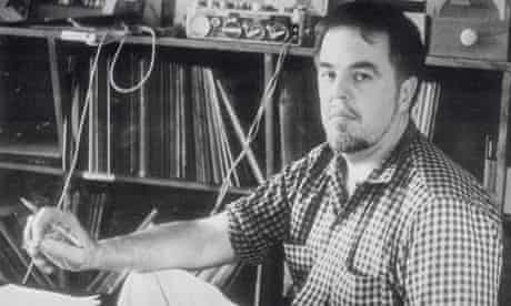 Ciriaco_SPQR's tweet image. Voy a compartir con vosotros una de las cosas que más sensación de conexión me ha proporcionado con mi propia tierra y todas las de España. No es nada desconocido que vaya a descubrir yo, ni mucho menos, pero tampoco es tan conocido como merece. Las grabaciones de Alan Lomax.