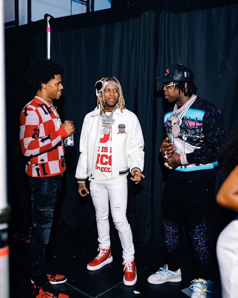 DurkioxVon's tweet photo. A Boogie x Lil Durk x Est Gee 🐐 https://t.co/5nUKgfvMYH