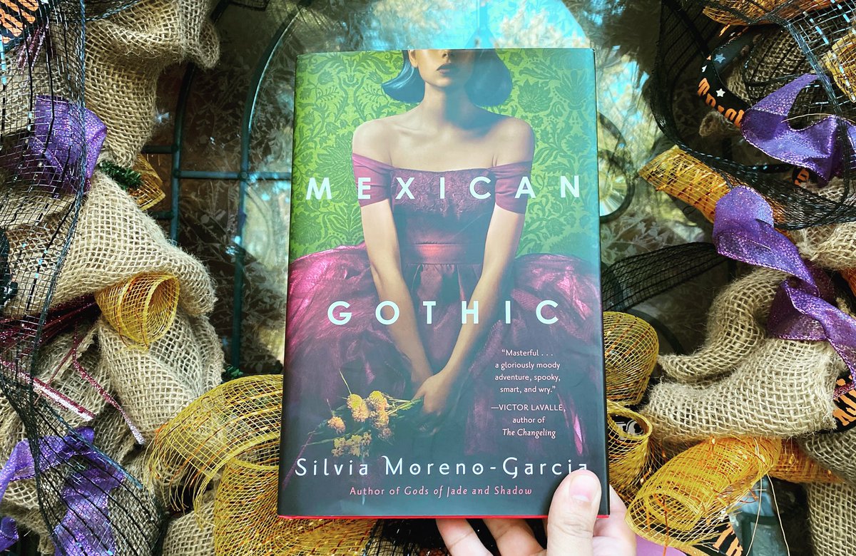 TrinityEliteEdu's tweet photo. I think Iβm hearing voices in the hallways of my home! π³ Anyone else? ππ»ββοΈ
#BookSnap #MexicanGothic #GGsBookClub #OctoberReads #OctoberFun #BookClub #bookclubfun https://t.co/e7G0KQiCNV