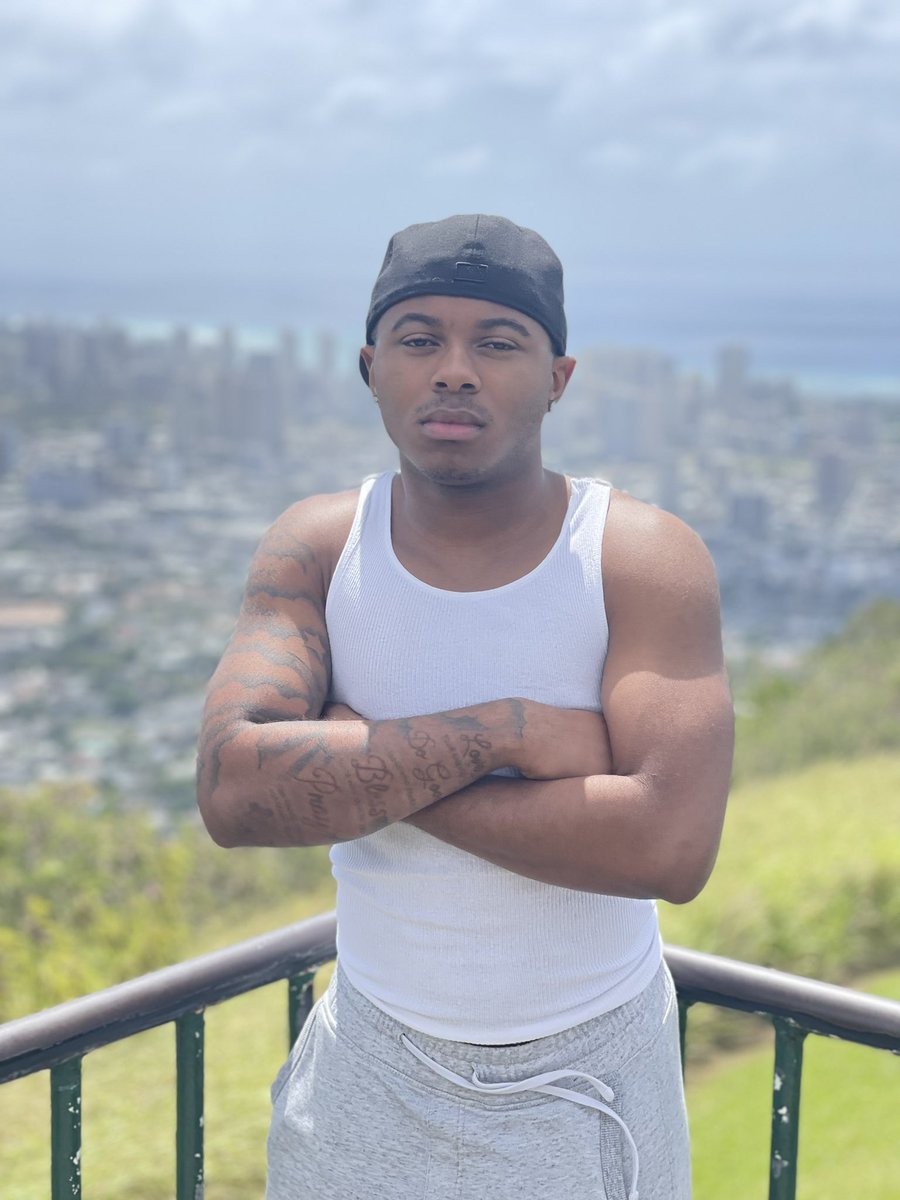 Brook100k's tweet photo. Ainβt gotta tell you about my story you see it in my eyes π
#llbrook #LLlilman https://t.co/1ZAidaTBdK