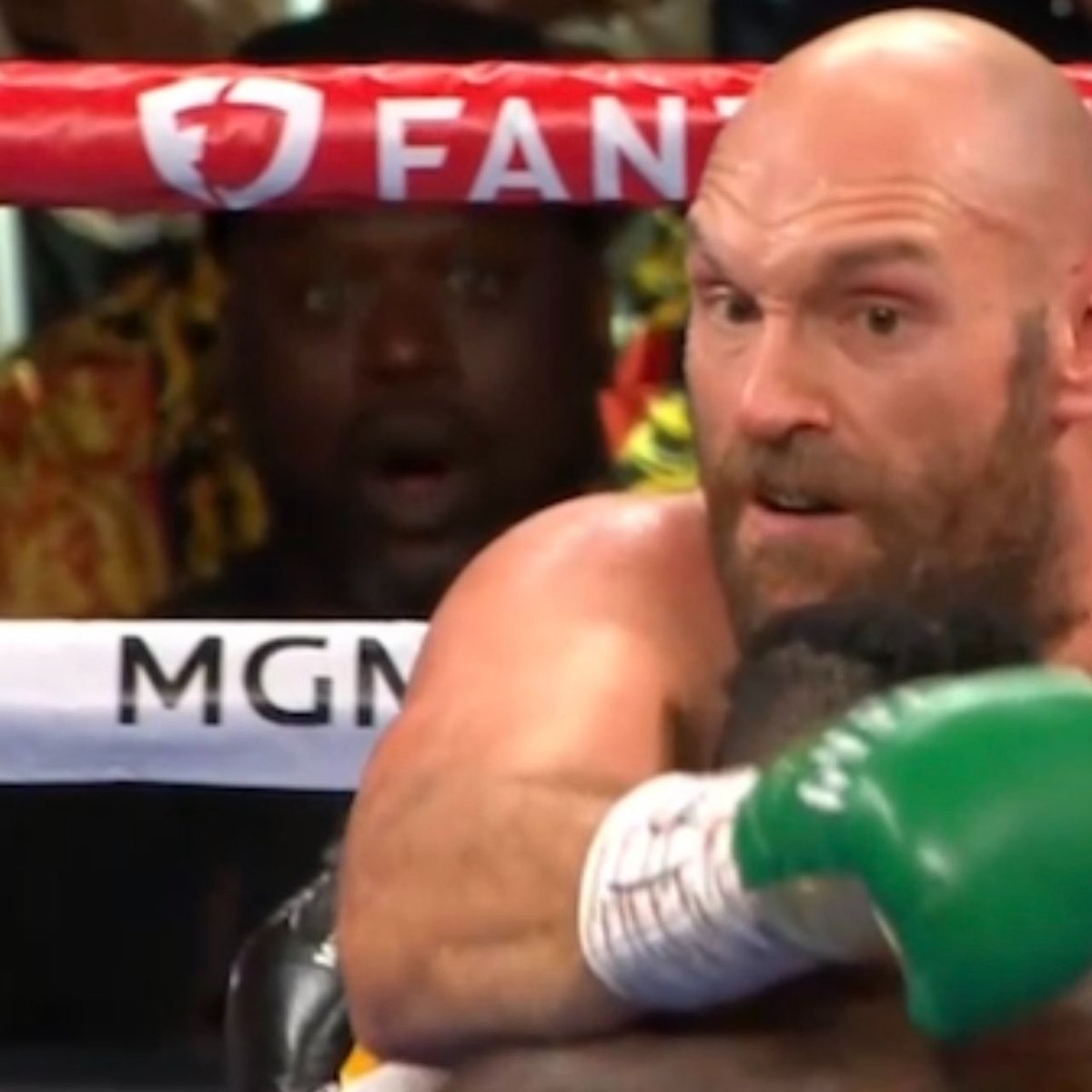 buckets's tweet image. shaq enjoying fury-wilder lol