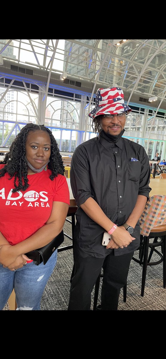 prepromised's tweet photo. @006JamesDavis @ADOSBayArea #ADOSConference2021 this dude too coo! 🇺🇸 #ados https://t.co/U4y09xy2Fp