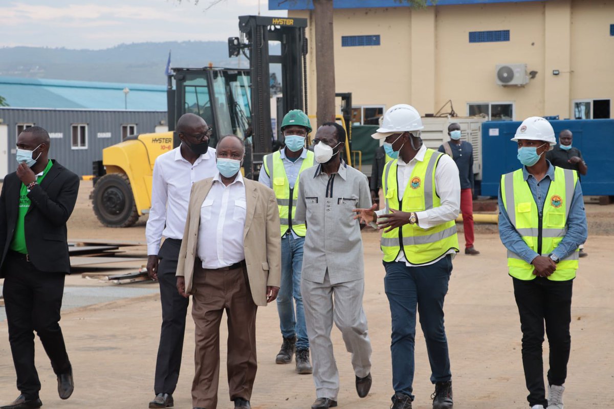 KenyaShipyards's tweet photo. On 09 Oct 21, @KisumuCountyKE Governor H.E. @AnyangNyongo paid a visit to Kisumu Shipyards. KSL assured him of our commitment to contribute efforts towards the delivery of both the National Government's and County Government's goals. #Big4Agenda https://t.co/swQr63DFXp