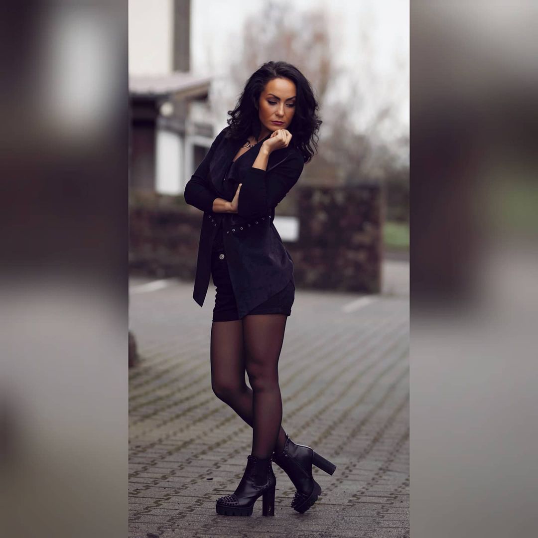 ShootingSlut's tweet photo. Shooting https://t.co/vfcdhPEZr4