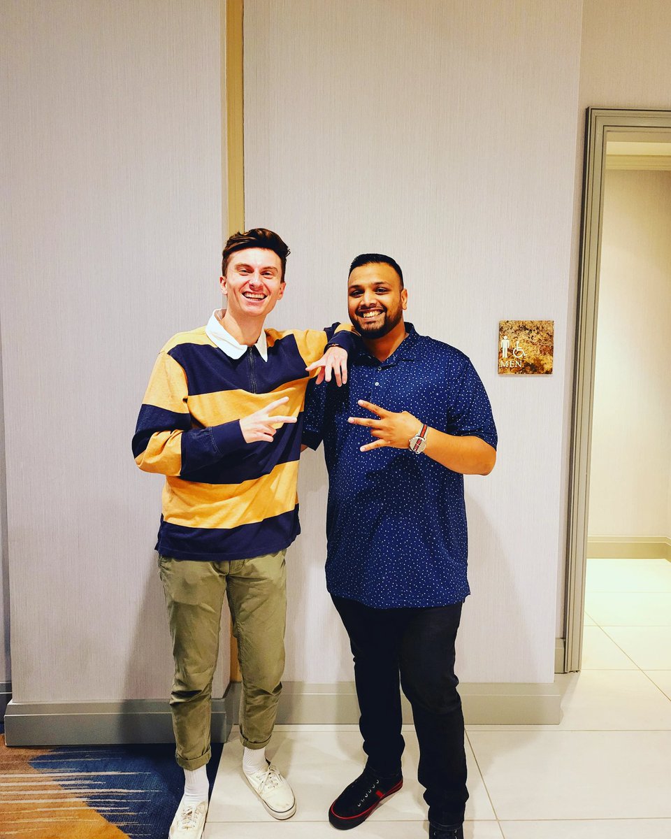dlowdan93's tweet photo. #trevorwallace plano tx show was awesome https://t.co/10LskG1DL7