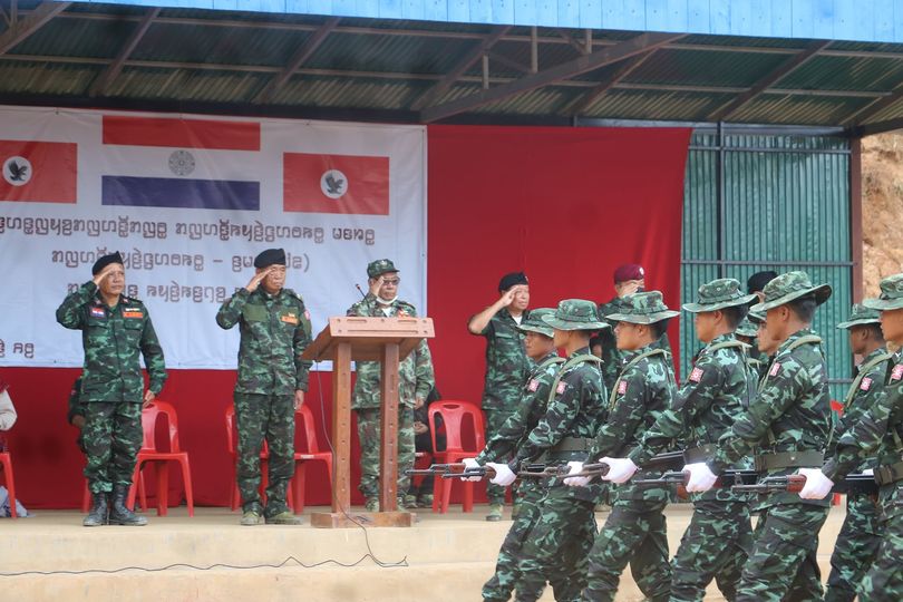 Khithitofficial's tweet photo. ထောက်ခံသူ မရှိသော မင်းအောင်လှိုင် ရှုံးတော့မည်ဖြစ်၍ ဆွေးနွေးရန် ကမ်းလှမ်းလာမှု လက်မခံ၊ ယုတ်မာမှုများကြောင့် အမျိုးသမီးများအပါအဝင် တစ်နိုင်ငံလုံး စစ်ကောင်စီကို တော်လှန်နေဟု ကရင်နီတပ်စစ်ဦးစီးချုပ်ပြော
ရန်ကုန်၊ အောက်တိုဘာ ၁၀ 

Read More -> https://t.co/GaEddq9Wuo https://t.co/45AofY5ikc