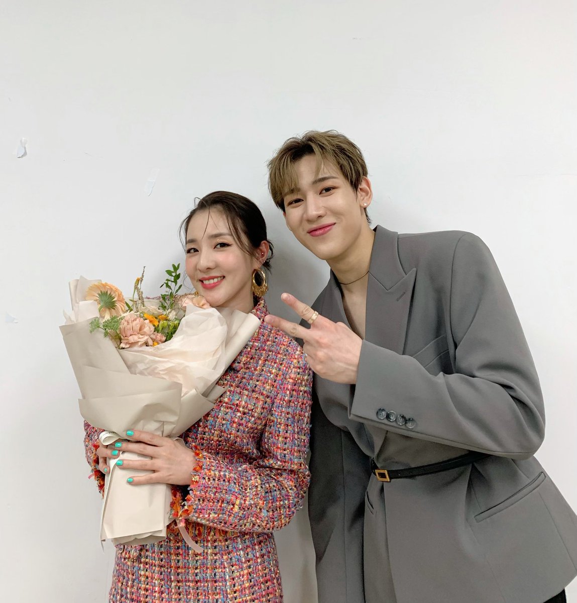 krungy21's tweet photo. Say hi to my new little brother Bambam~!!! 😀👋🏻 https://t.co/feuclExASV