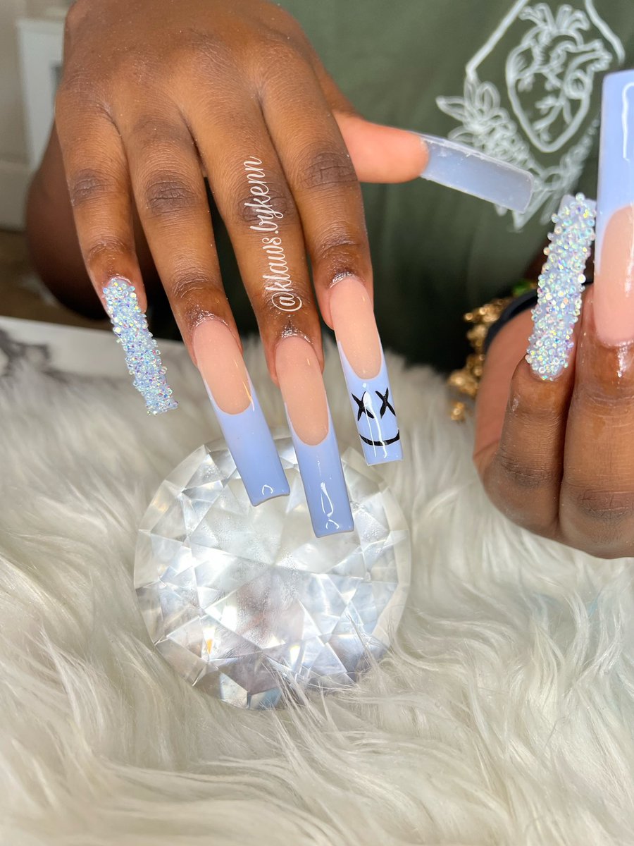 KlawsbyKenn's tweet photo. Come get Klawed 💙
OPENINGS AVAILABLE NEXT WEEK 
Dm for squeeze ins!
Book Now💅🏽Link in Bio
#nolanailtech #stlnailtech #xula https://t.co/YTcyAvhu81