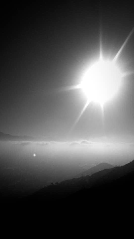 Jen77_r's tweet photo. White &amp; Black pictures of 21 days in the mountain ⛰ https://t.co/BLfAL6P0mB