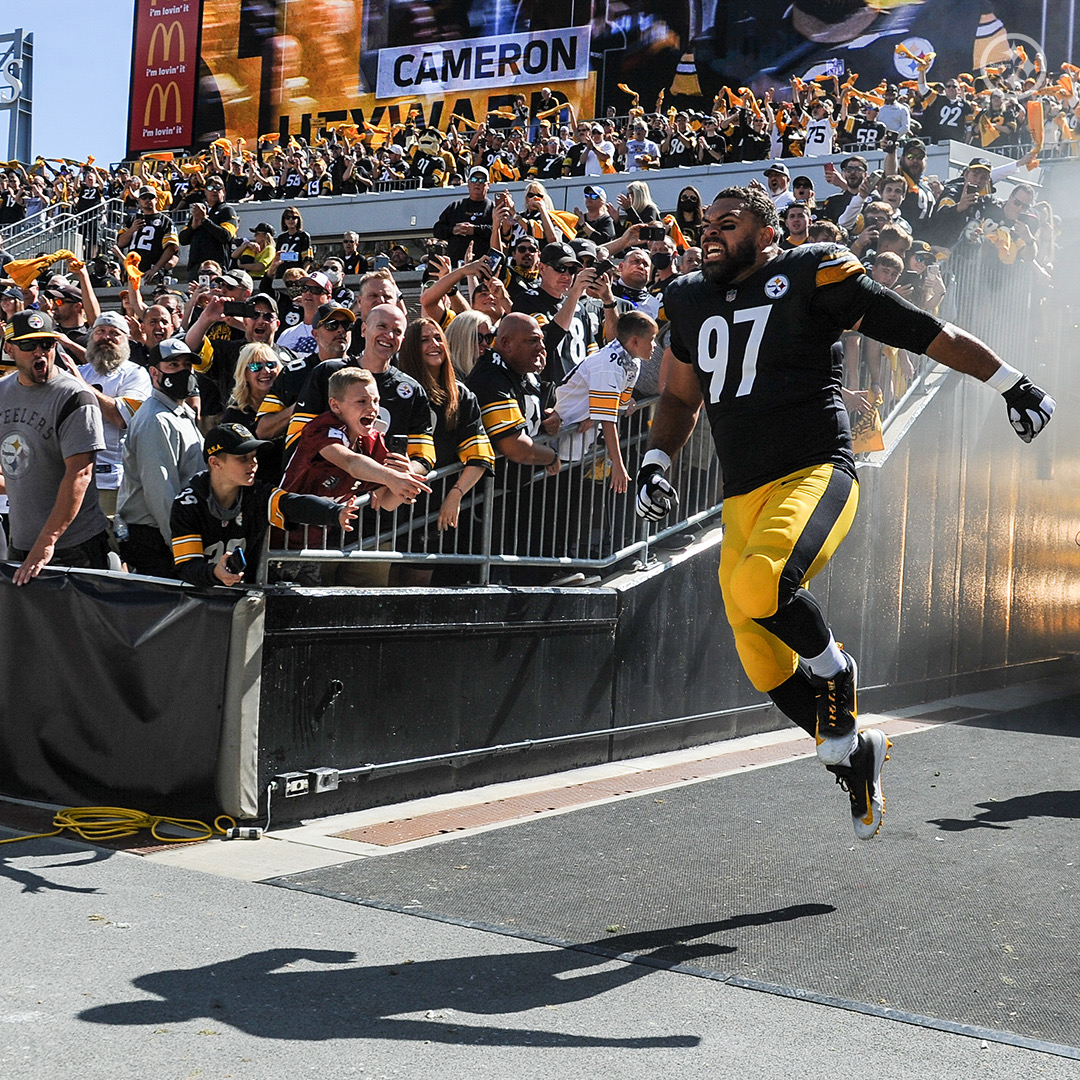 steelers's tweet photo. Tomorrow. #HereWeGo https://t.co/sCAydrevLP