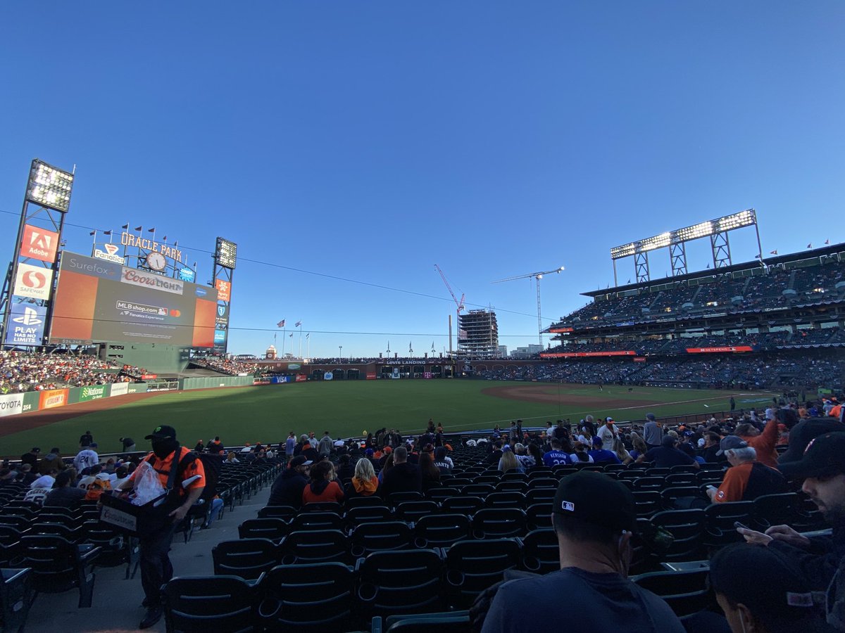 Tonight’s vantage #sfgiants #beatLA!