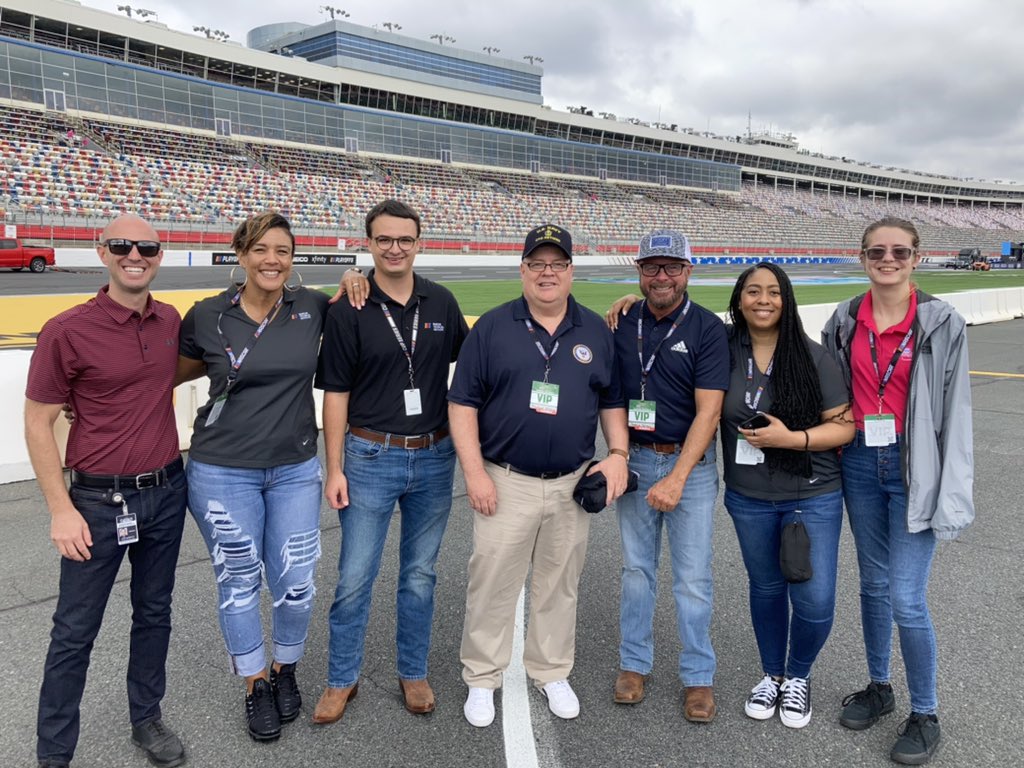 tfrassetto's tweet photo. Fun day at CMS with the @NASCARTechUTI Campus Admissions team. https://t.co/5TF6o04K02