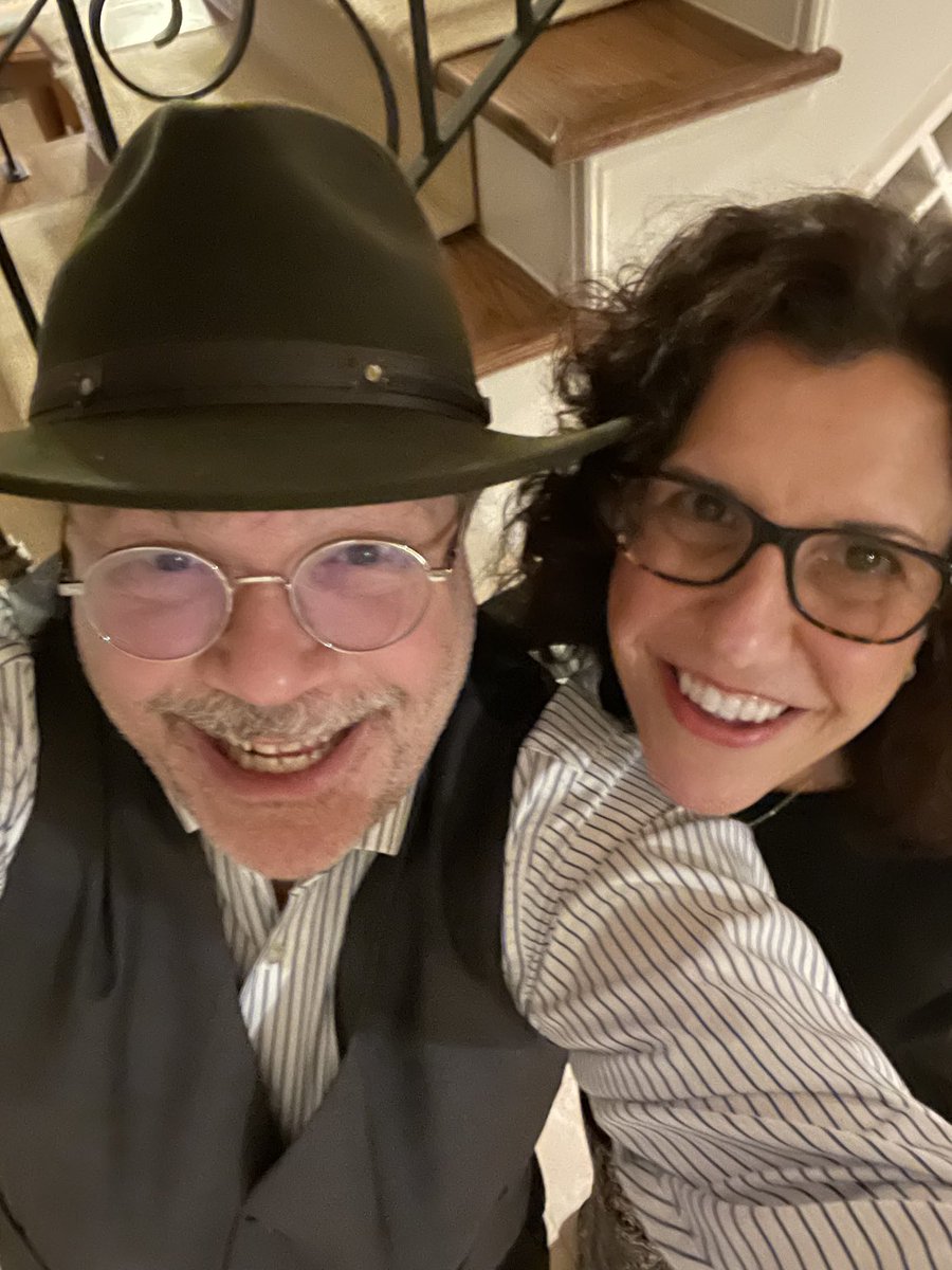 My sister ⁦<a href="/KirshenbaumLiz/">liz kirshenbaum</a>⁩ in town with her family ⁦<a href="/warrenkbaum/">Warren Kirshenbaum</a>⁩ ⁦<a href="/31kirshenbaum/">Sammy Kirshenbaum</a>⁩ now working in Dallas, visiting us in Houston from Boston, ⁦<a href="/MFSushiHouston/">MF Sushi Houston</a>⁩ tonight and the ⁦<a href="/HoustonTexans/">Houston Texans</a>⁩ vs ⁦<a href="/Patriots/">New England Patriots</a>⁩ tomorrow