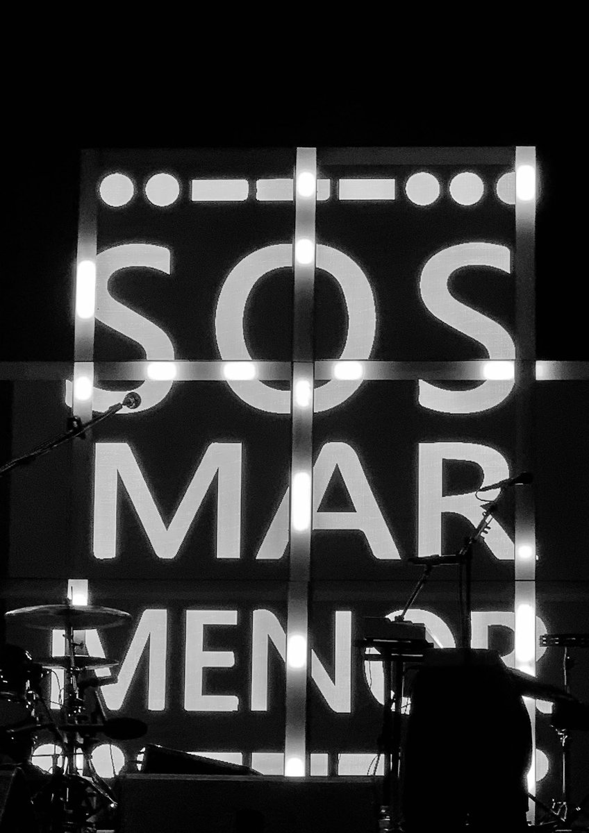 JuanjoLP_'s tweet photo. Y el pecho es de acero
a prueba de balas
las almas que brillan son almas muy claras
y aceptas con gusto y termina el problema
que todo sea esto y en vez de una cena
no vuelva a perderte jamás...
@WARMupfestival @VivaSuecia @Rafamorfosis @Cantua_VS @JessFabric @Maragato https://t.co/gB81VvP9Ap