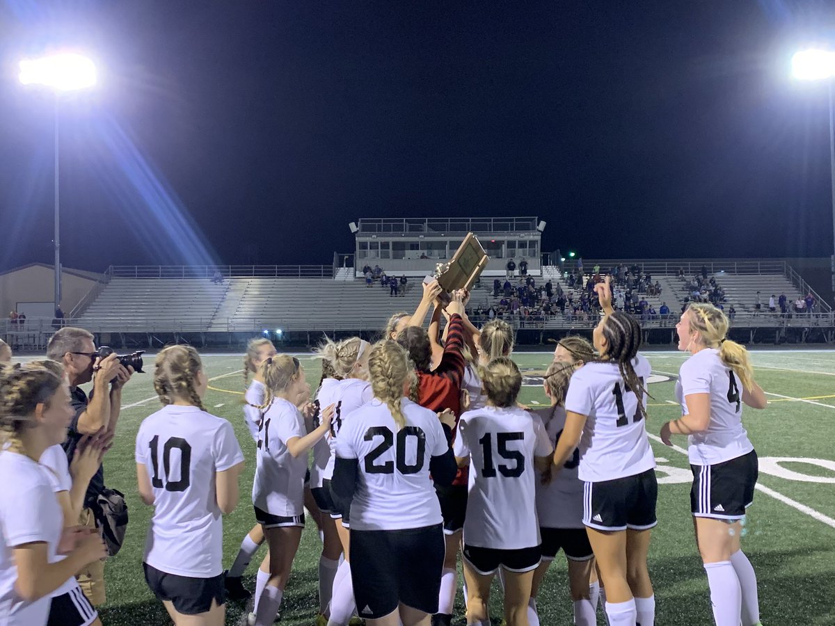 Panthers_AD's tweet photo. Girls Soccer Sectional Champs! https://t.co/1Hb8e4Qw2f