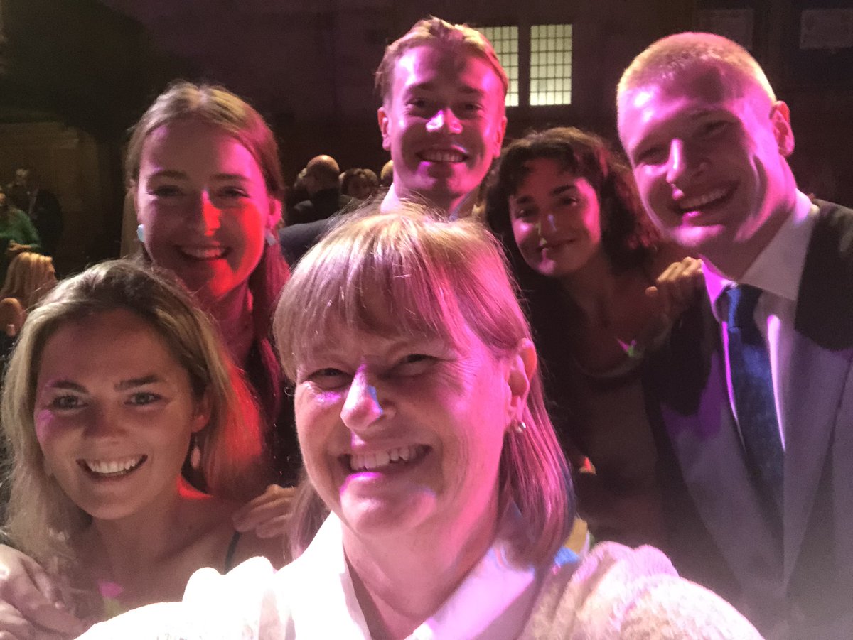 Great evening in Powell Hall for the @SedberghOS Dinner &amp; what a treat - beautiful performances by Amelia, Ella &amp; James