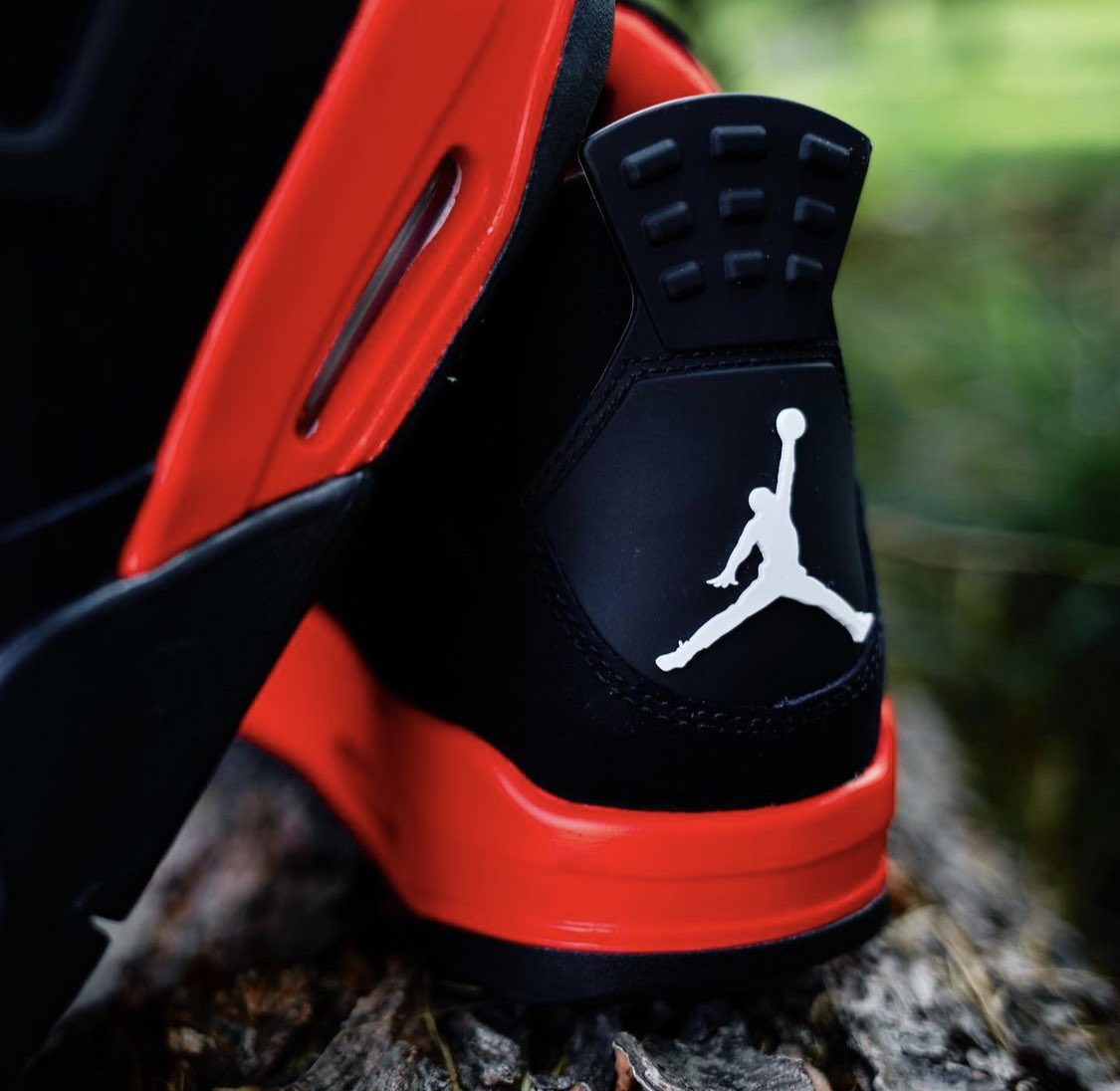 Air Jordan 4 Red Thunder dropping in December 🔥. These a must-have? 
📸IG: Chris Colgan