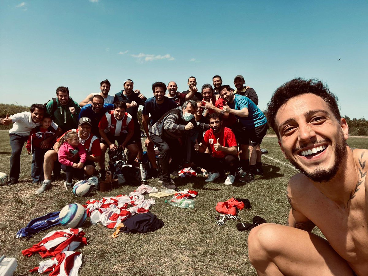 estsalteno's tweet photo. 3 puntos para subirse a la punta del torneo 💪🏼💪🏼 @LUD_Oficial. #lasouzaneta a todo trapo!!

“…porque los jugadores me van a demostrar, que salen a ganar, que quieren salir campeón…”🎼🎼

#somossalteño
#decanoudellitoral https://t.co/iPrSvK1DDL