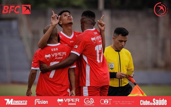 Brasilia_FC's tweet photo. Boa noite pra quem tá classificado pra semifinal 🤩⚪️🔴 #AvanteColorado https://t.co/fxSXkMGijT