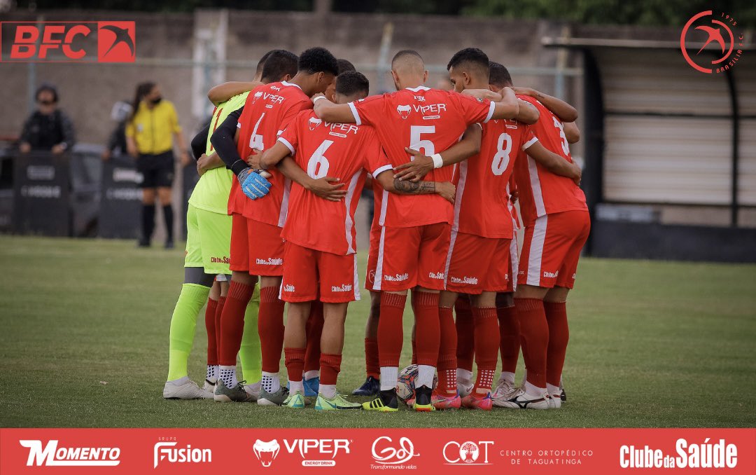 Brasilia_FC's tweet photo. Boa noite pra quem tá classificado pra semifinal 🤩⚪️🔴 #AvanteColorado https://t.co/fxSXkMGijT