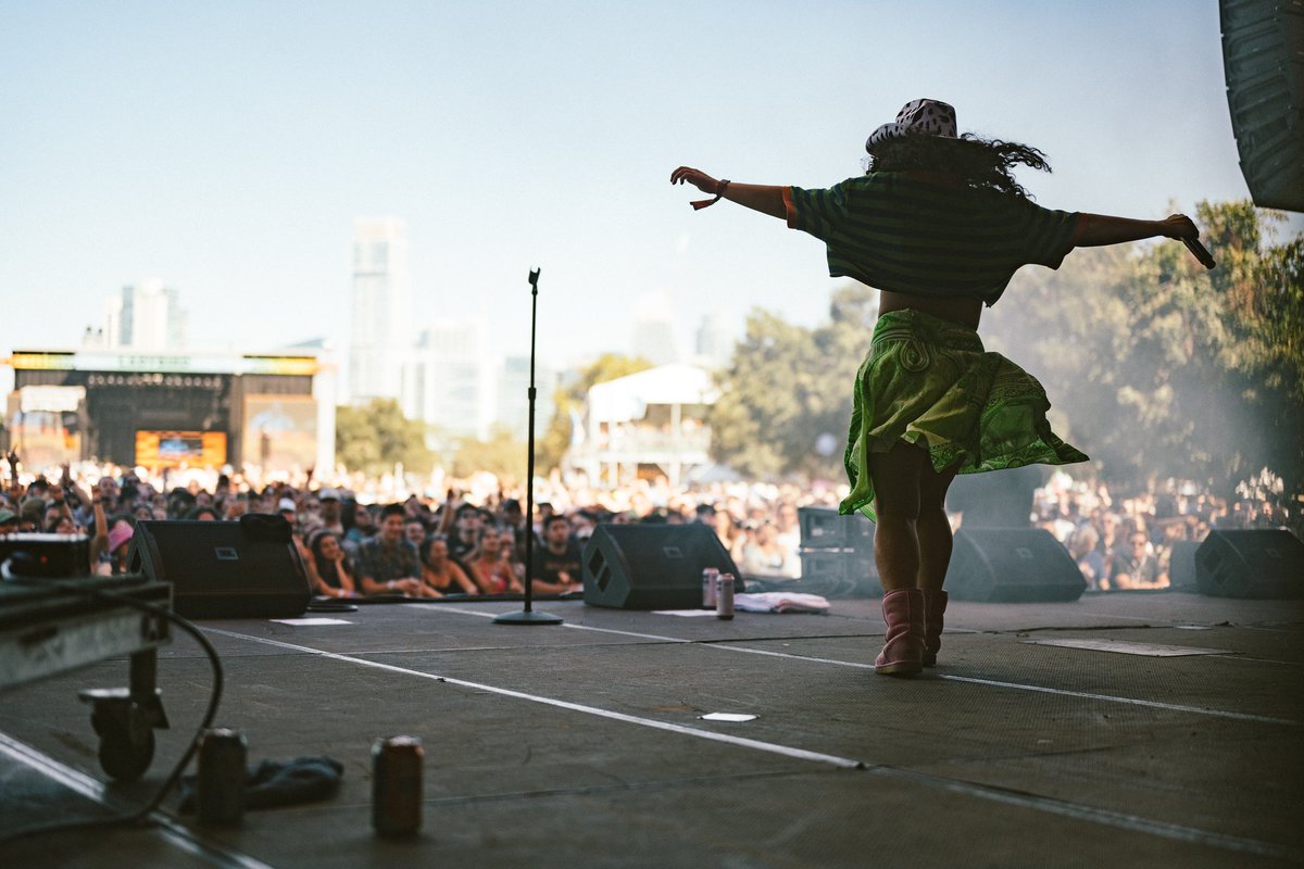 aclfestival's tweet photo. .@remiwolf. That’s it. That’s the tweet. 🙌🙌🙌🙌

📸: @charlesraygun https://t.co/A2QWta6z49