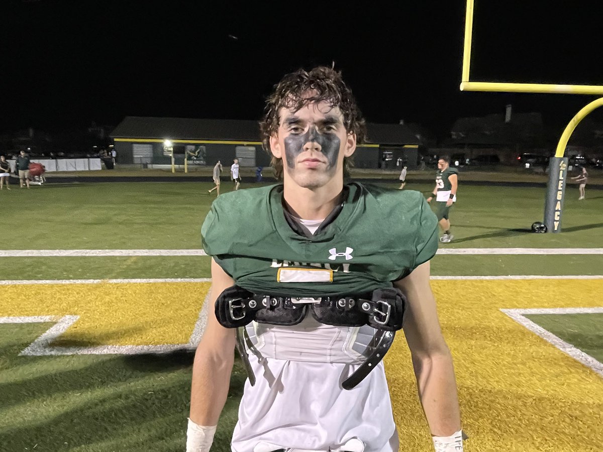 RyanSchroeder25's tweet photo. 2022 @LCAfriscoATH WR @LukeEmbry17 was a great leader of the Legacy crew last night. 

Luke had 4 catches for 86 yds and 2 tds. He’s a big time baseball player too @PSTxHSBaseball 

@TXPSPodcast | #txhsfb https://t.co/1KxBqiCVdE